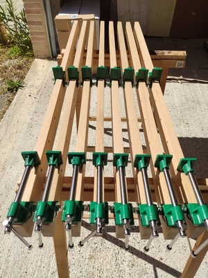 Serre-joints dormants