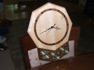 Horloge, baromêtre et hydromêtre