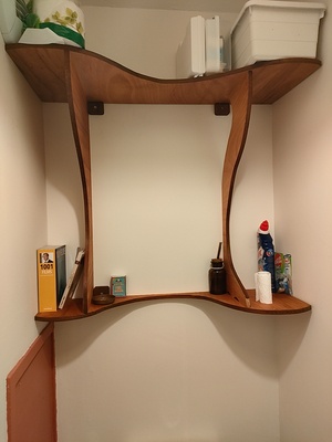 Meuble de rangement de toilette