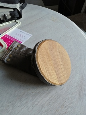 Sacoche cuir et bois