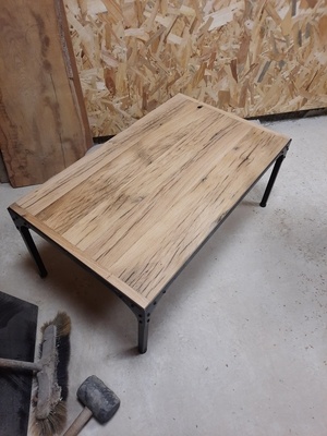 Plateau en bois table basse