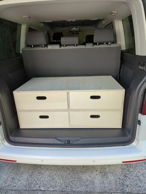 Caissons de rangement pour van