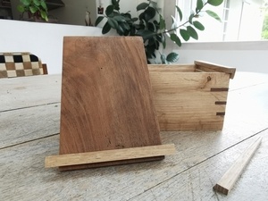 Une petite boîte à petits mots