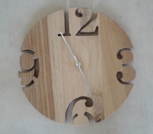 Horloge chantournée