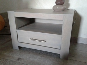 Table de nuit