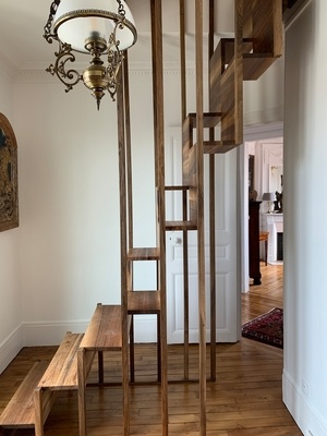 Escalier à pas alternés