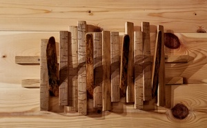 Porte-manteau piano désaccordé