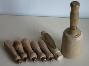 Maillet de sculpteur et manches d'outils