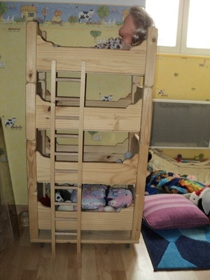 Lits superposés pour poupons