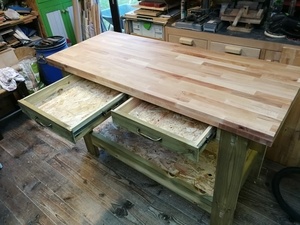 Petit établi pour bricoleur