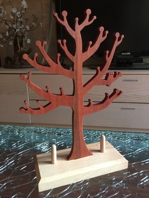 Arbre à bijoux