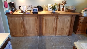 Portes et étagères pour la cuisine