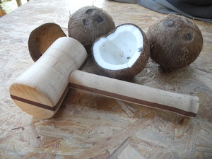 Casse noix ... de coco