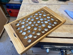 Rénovation : planche à couper le pain avec ramasse miettes