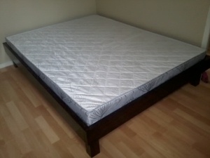 Cadre de lit et sommier