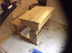 Bureau d'écolier réglable