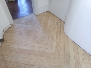 Rénovation de parquet (enfin c'est ce que l'on pensait au début...)