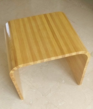 Bout de canapé ou petite table basse