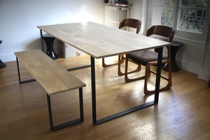 Table et banc en Chêne et Acier