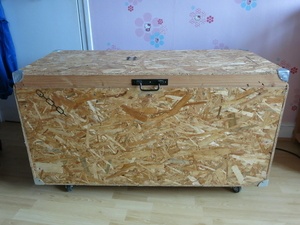 Grand coffre en OSB