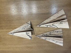 Escadrille furtive en tenue de camouflage