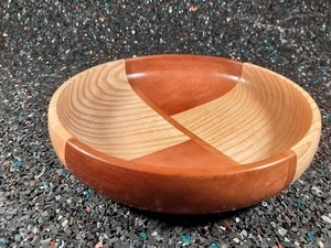 Trois bouts de bois... un bol !