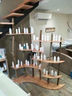 Étagère déco pour Salon de coiffure