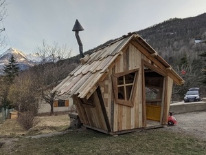 Cabane biscornu
