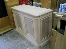 Meuble d'entrée d'hôtel.