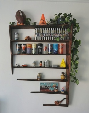 Étagères flottantes sans fixation visible