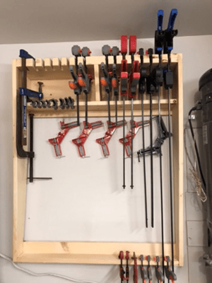 Étagère pour serres à bois