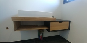 Meuble vasque en chêne