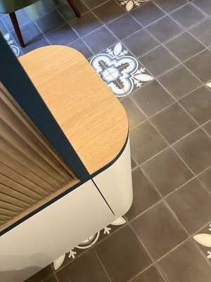 Les meubles de séparation vitrés & cintrés