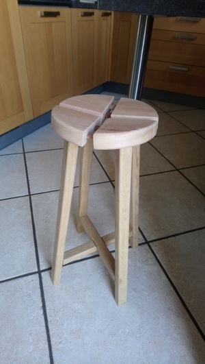 Tabouret façon Zeloko