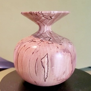 Petit soliflore tourné