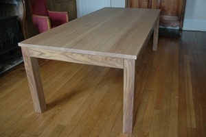 Table de salle à manger