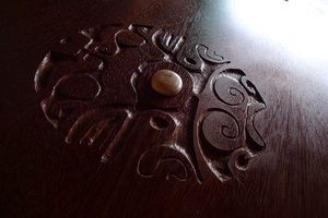 Table basse tatajuba massif / insert / sculpture