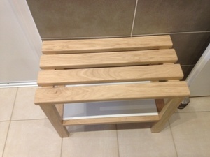 Petit banc avec rangement