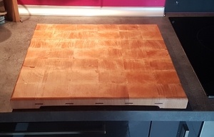 Grosse planche a découper façon billot