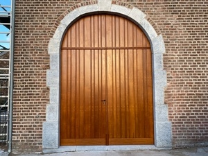 Porte cochère barre écharpe