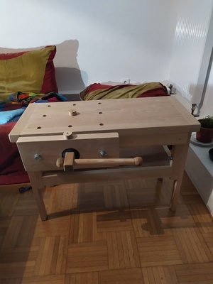 Établi pour petit humain