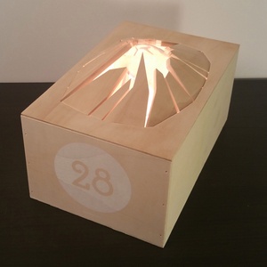 Lampe "Alien" à la sortie de l'atelier