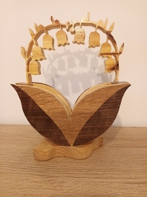 Petit panier bois  porte muguets