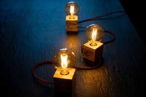 Lampes en cubes de palettes 2.0