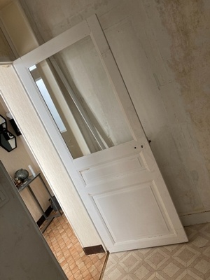 "Vitrification" d'une porte intérieure traditionnelle