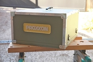 Boite rangement scie sur table