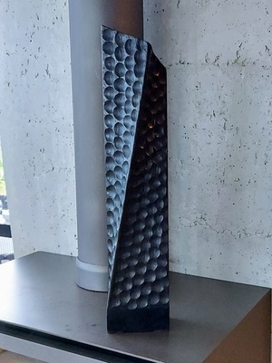 Sculpture, toujours abstraite