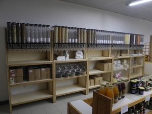 Etagères d'épicerie