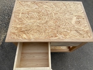 Établi pour scie à ruban