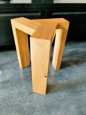 Tabouret en chêne massif